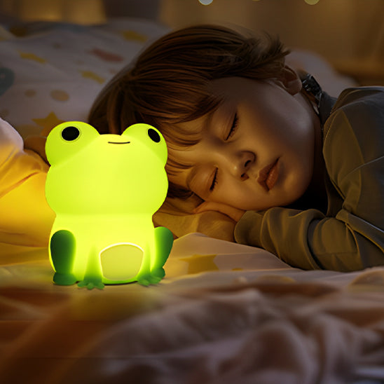 veilleuse grenouille verte allumée