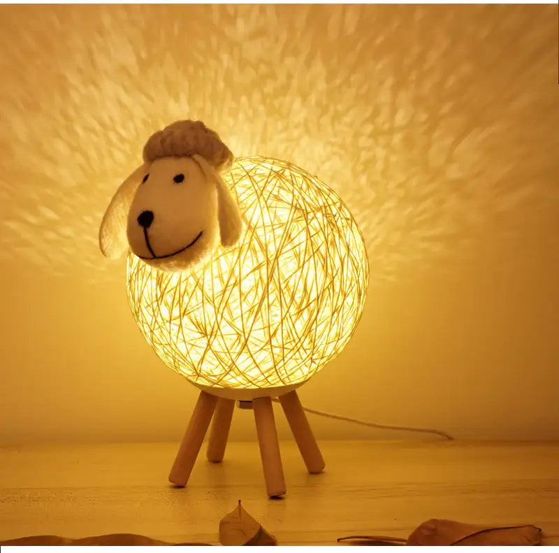 veilleuse à prise agneau enfant – lumière douce pour un sommeil serein - Mon Univers Enfant