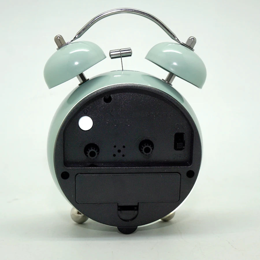 réveil analogique métal rétro silencieux pour enfant – horloge quartz bureau