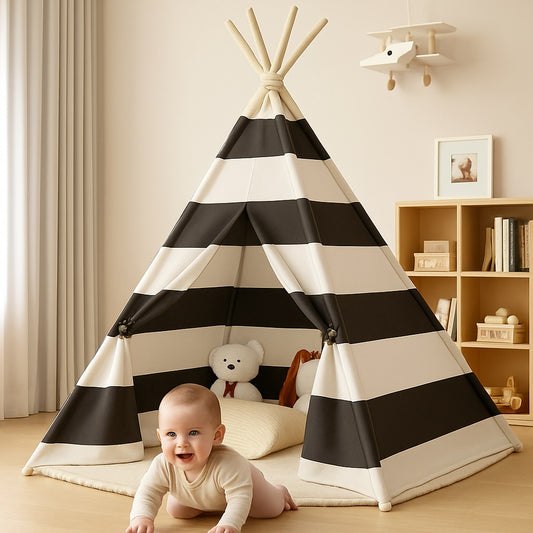 bambin devant son tipi enfant muetipy
