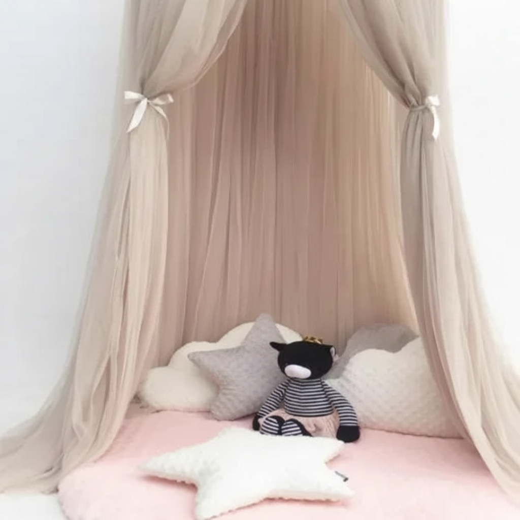 Ciel de lit enfant beige coin jeu