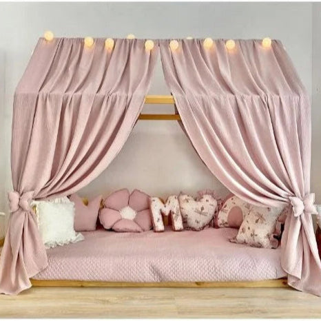 ciel de lit pour lit cabane rose