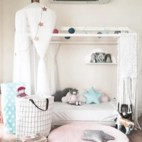 ciel de lit princesse sur lit cabane blanc AuventBlanc 