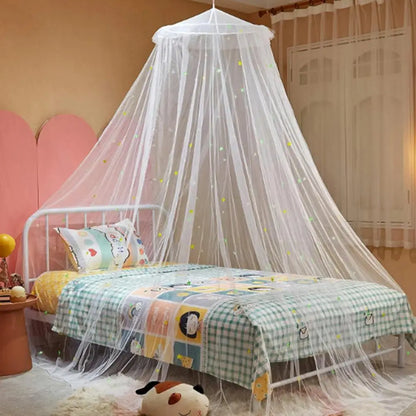 ciel de lit  princesse sur lit