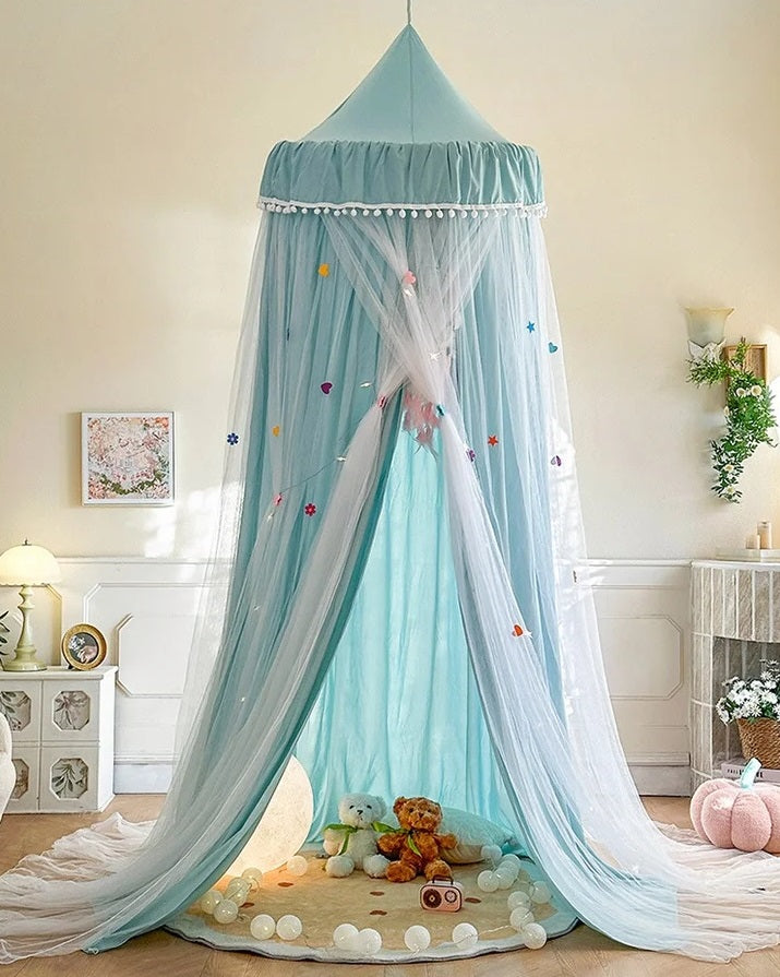 ciel de lit princesse vert muerani au salon