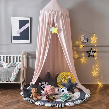 ciel de lit enfant rose dragee moutarde en dome suspendu pour coin de jeu