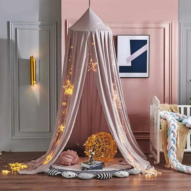ciel de lit enfant  rose mountbatten en dome suspendu pour coin de jeu denfant