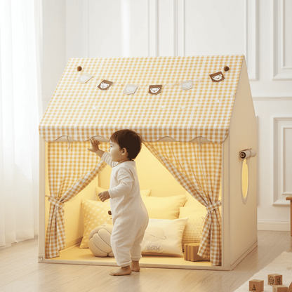 enfant devant cabane enfant interieur widetent khaki