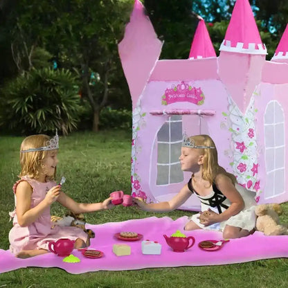 enfant jouant avec tente enfant chateau princesse royaltent