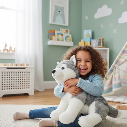 enfant joue avec peluche chien douxcalin