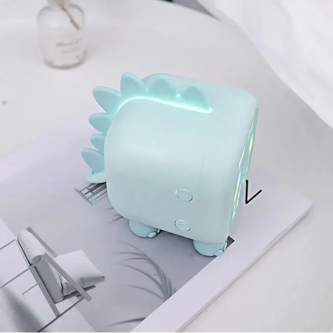 reveil veilleuse enfant dragon funnydagon bleu sur table