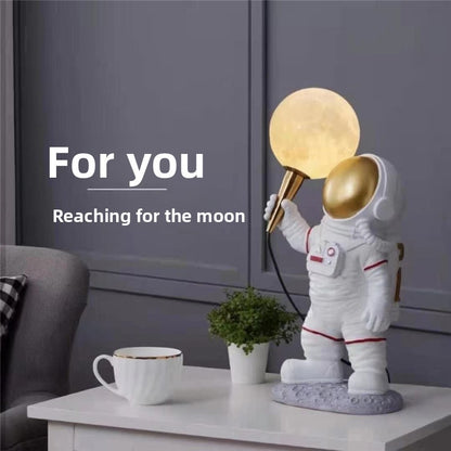 Astronaut Ornaments Table Lamp