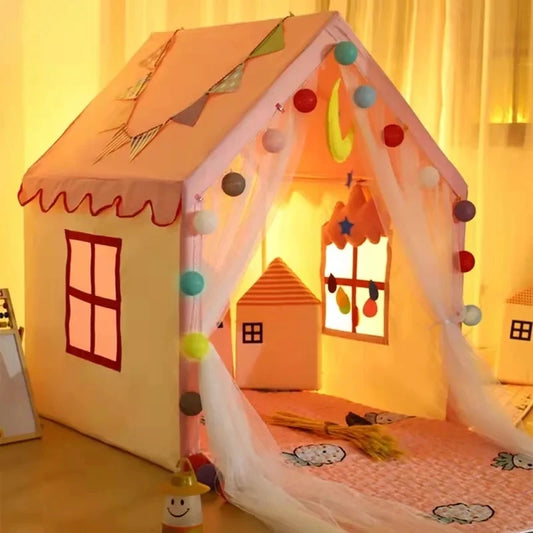 tente enfant chambre rose avec lumieres et guirlandes
