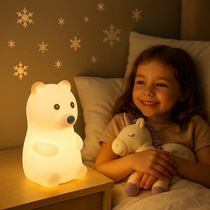 veilleuse enfant ours dans chambre d'enfant